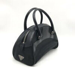Prada bag Drive Vitello bowling black